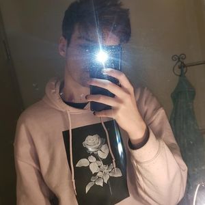 Meet your Posher, Elijah